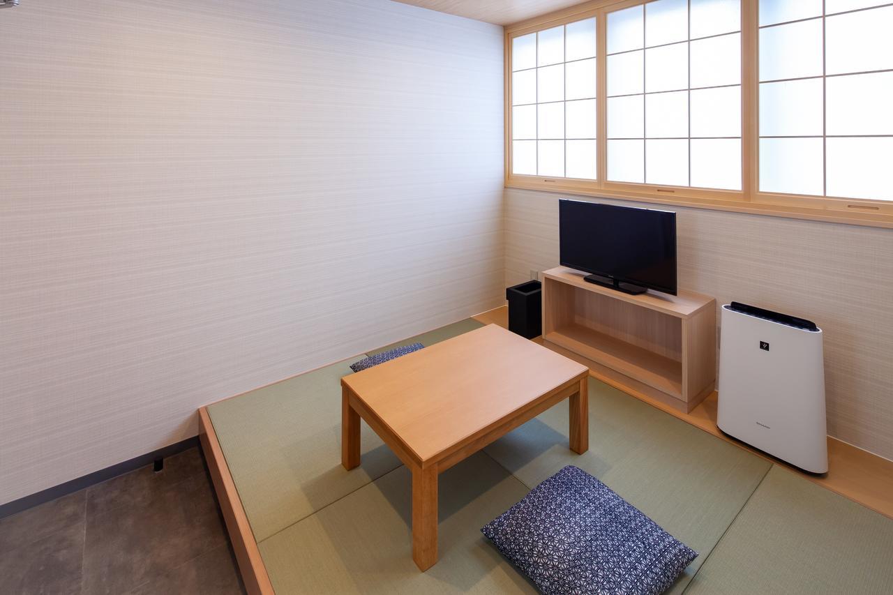 Y'S Cabin&Hotel Naha Kokusai Street Екстериор снимка